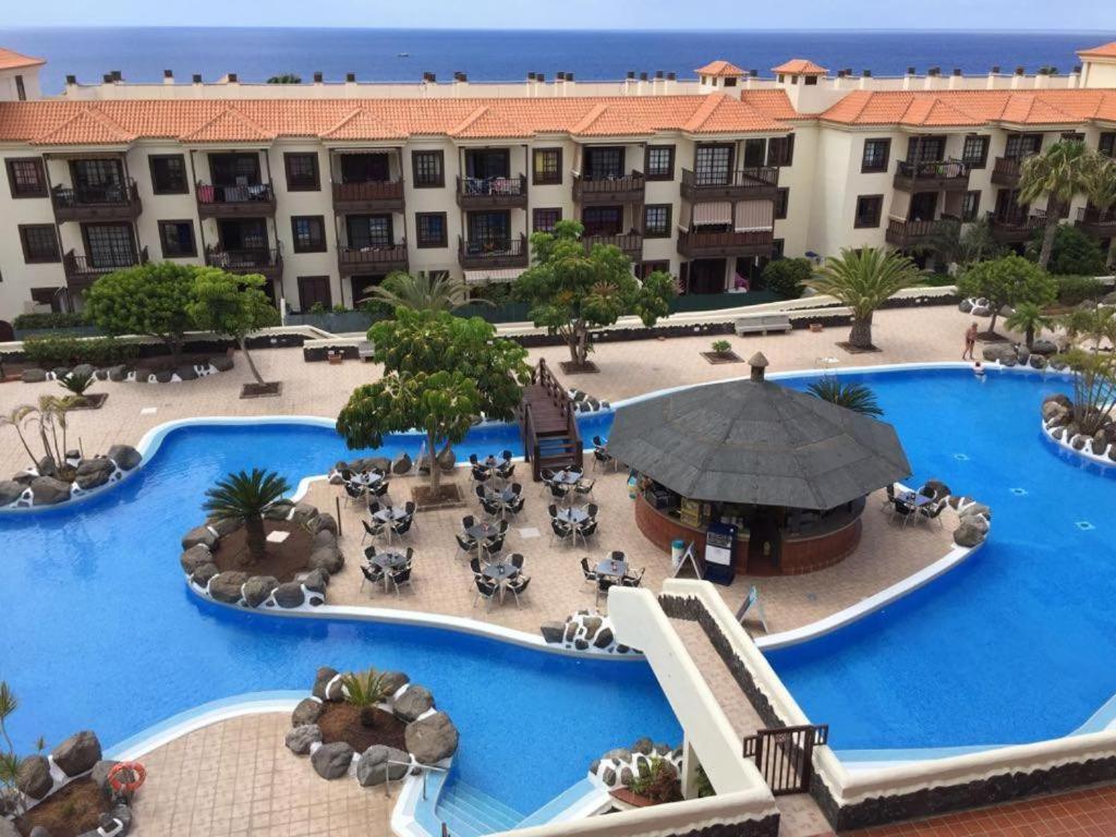 Cozy Apartment Tenerife South Wifi & Pool コスタ・デル・シレンチオ エクステリア 写真