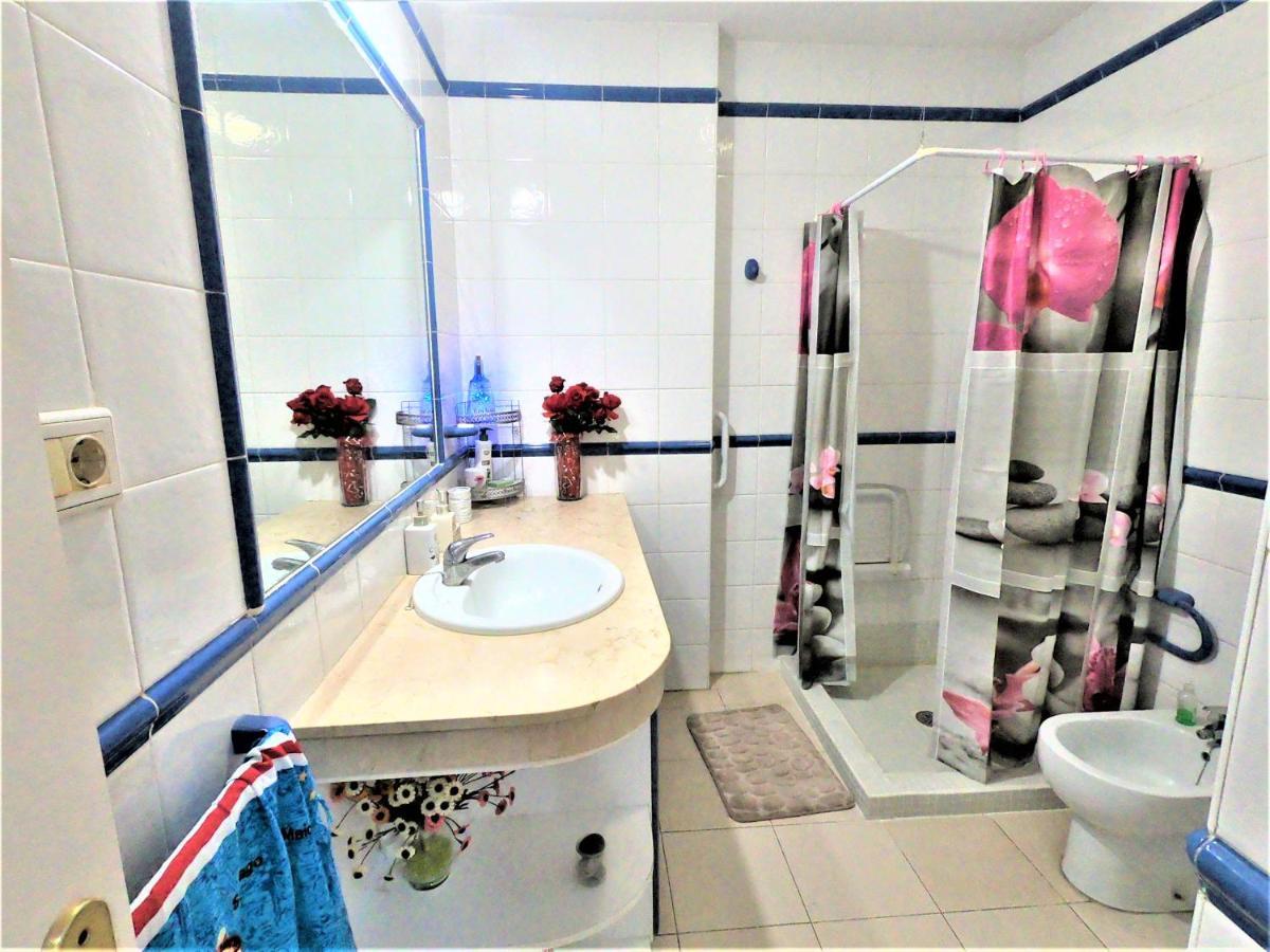 Cozy Apartment Tenerife South Wifi & Pool コスタ・デル・シレンチオ エクステリア 写真