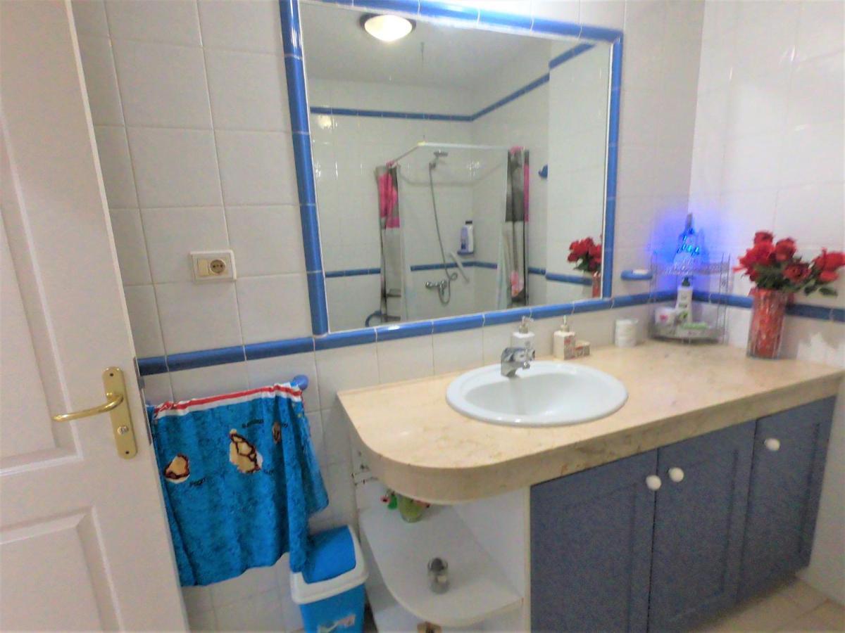 Cozy Apartment Tenerife South Wifi & Pool コスタ・デル・シレンチオ エクステリア 写真