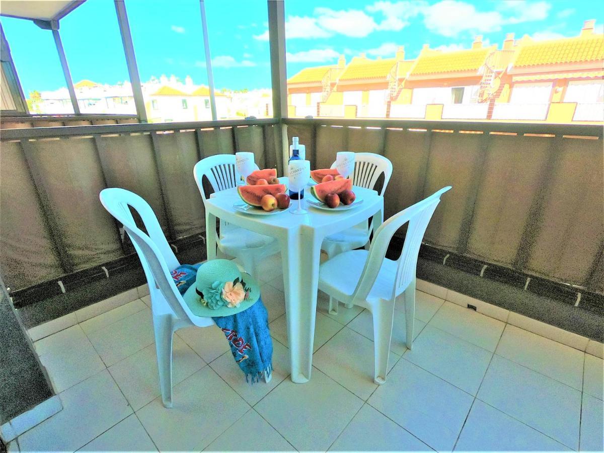 Cozy Apartment Tenerife South Wifi & Pool コスタ・デル・シレンチオ エクステリア 写真